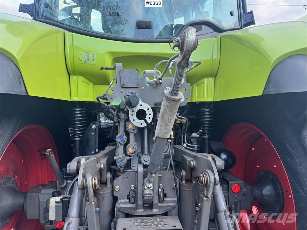 CLAAS Arion 550 Tratores Agrícolas usados