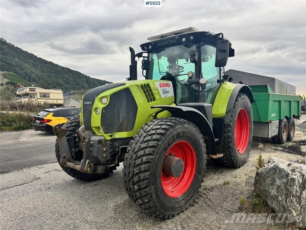 CLAAS Arion 660 Tratores Agrícolas usados