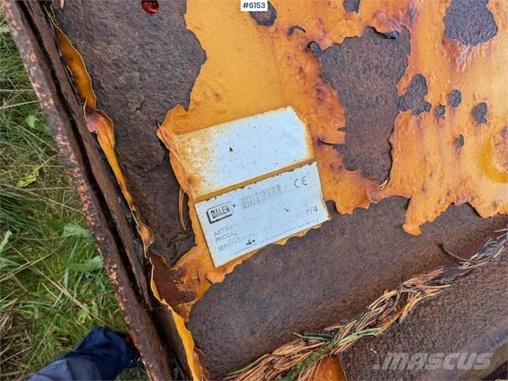 Dalen Strøkasse Lâminas de neve e arados