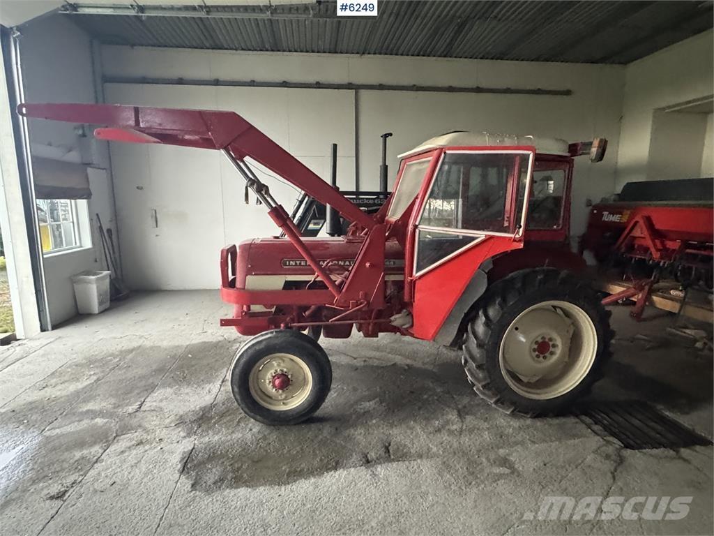 International 444 Tratores Agrícolas usados