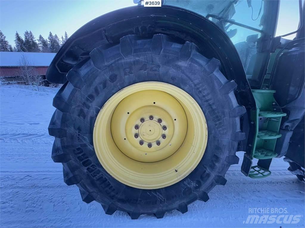 John Deere 6215R Tratores Agrícolas usados