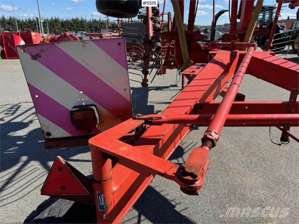 Kuhn GA 7301 Outro equipamento de ceifa