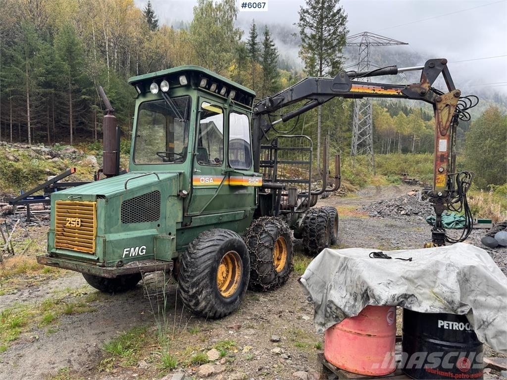  Øsa 250 FMG Gruas carregadoras transportadoras