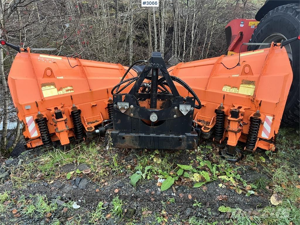 Pronar PUV-3600HD Lâminas de neve e arados