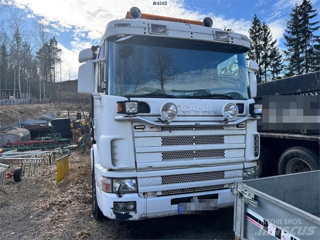 Scania 144G Caminhões de caixa fechada