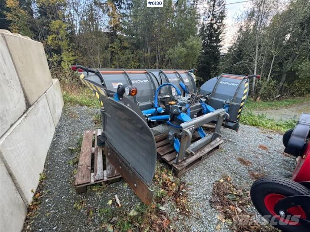 Snowek U420 Lâminas de neve e arados