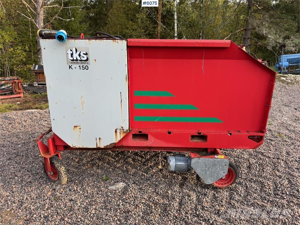 TKS K-150 Outro equipamento de ceifa
