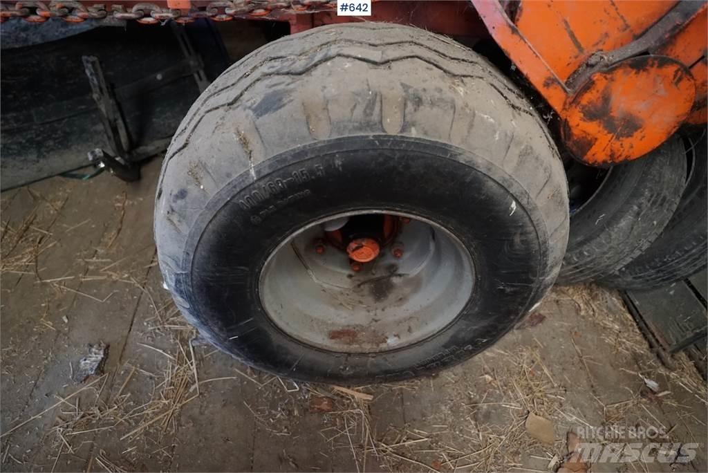 Underhaug 7012 Reboques forrageiros