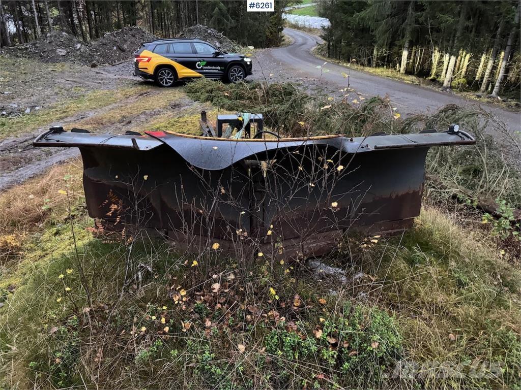 Uni-väg UV-320 Lâminas de neve e arados