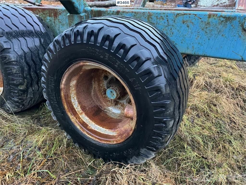 Valmet 8100 Tratores Agrícolas usados