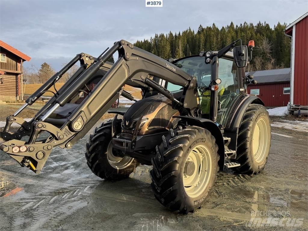 Valtra G135 Tratores Agrícolas usados