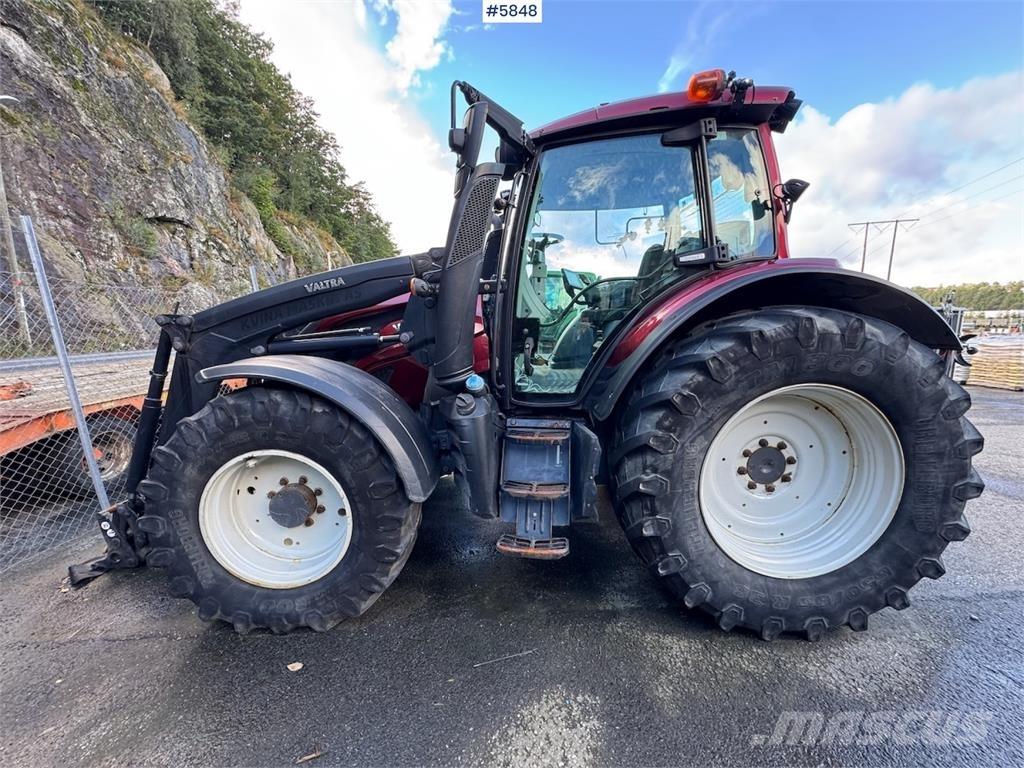 Valtra N174 Tratores Agrícolas usados