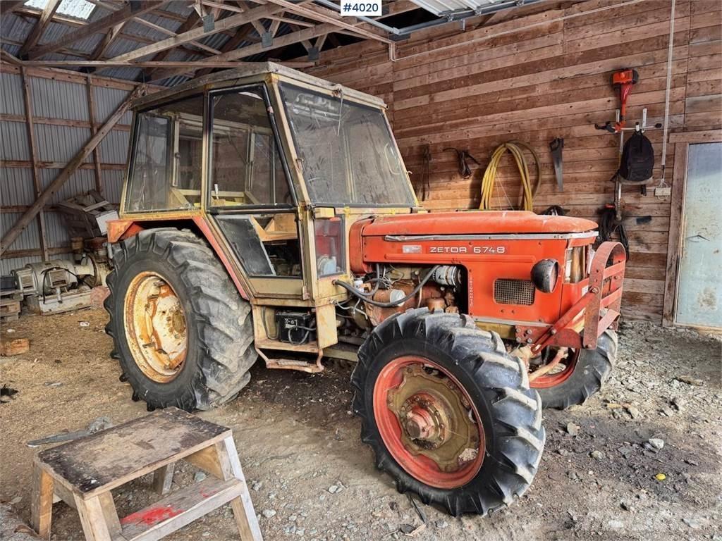 Zetor 6748 Tratores Agrícolas usados