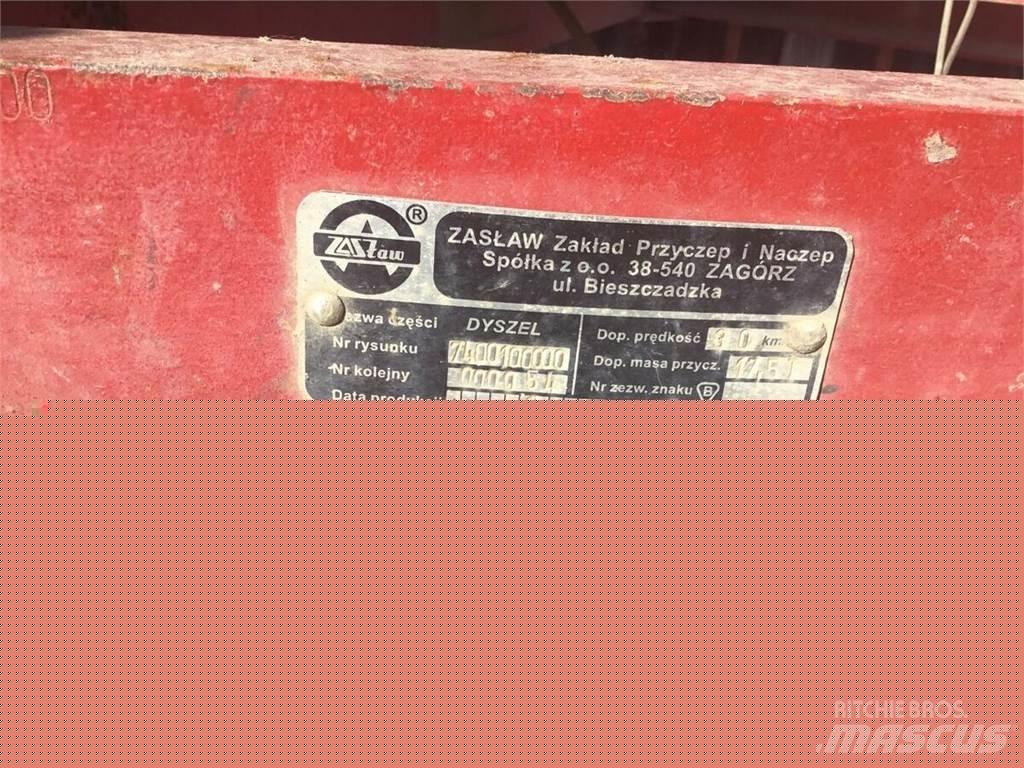  2- Seitenkipper D737 Reboques Agrícolas basculantes