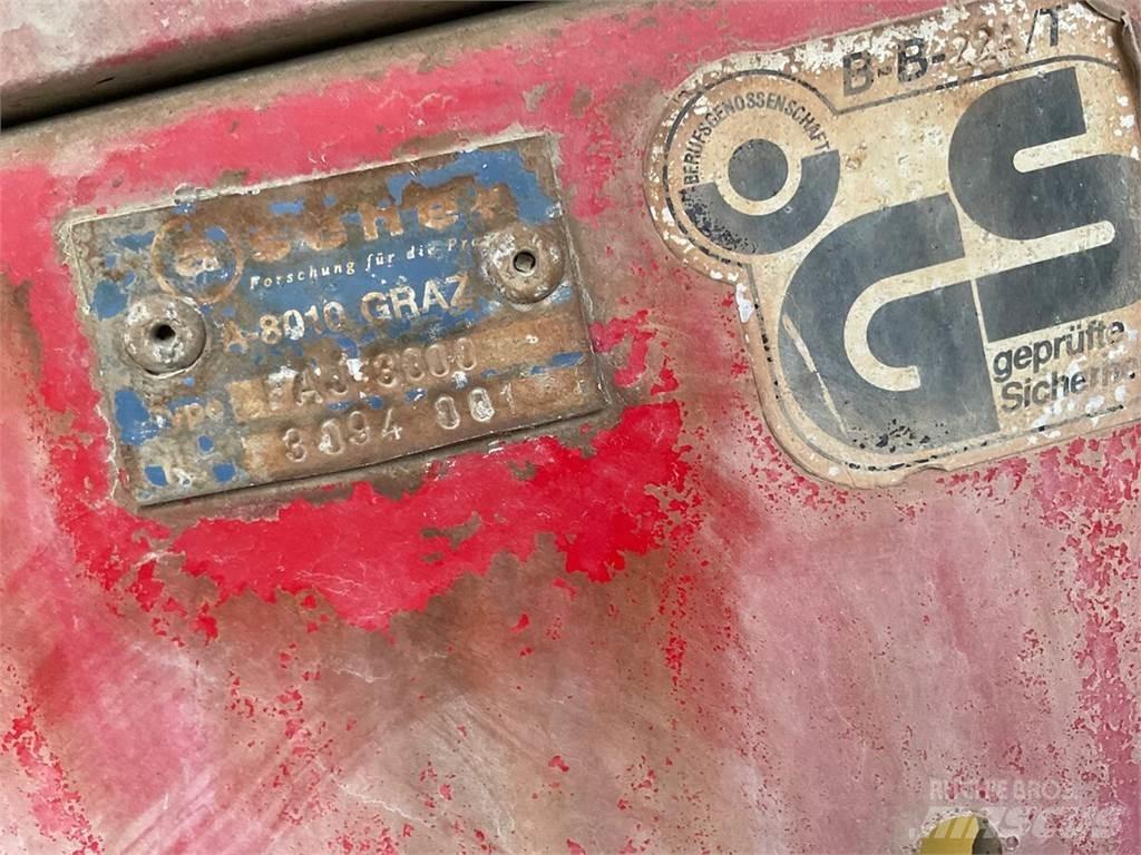  Ascher FAJ 3000 Pulverizadores rebocados
