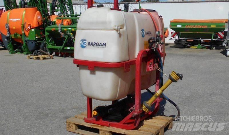 Bargam 600 Pulverizadores rebocados
