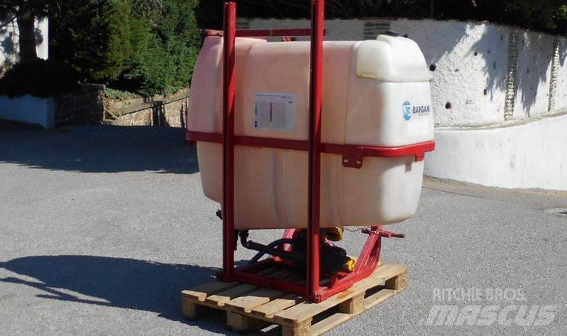 Bargam 600 Pulverizadores rebocados