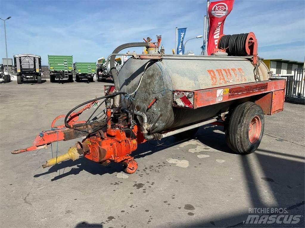 Bauer 4500 Camiões-cisterna de lamas