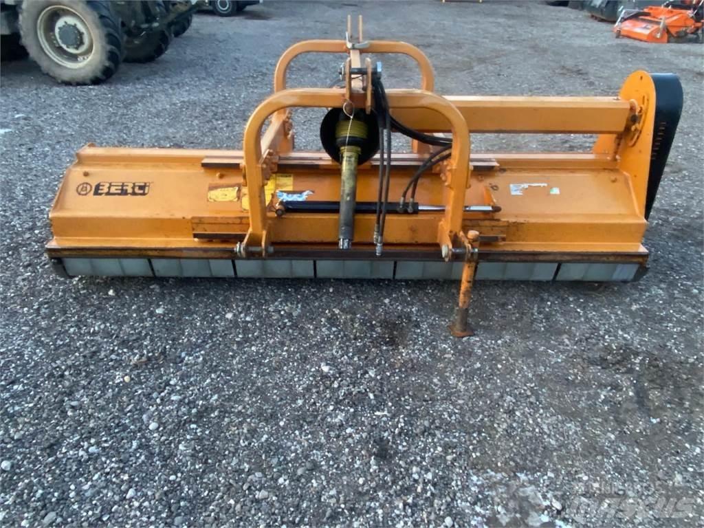 Berti TFH285/M Gadanheiras e cortadores de folhas para pastos
