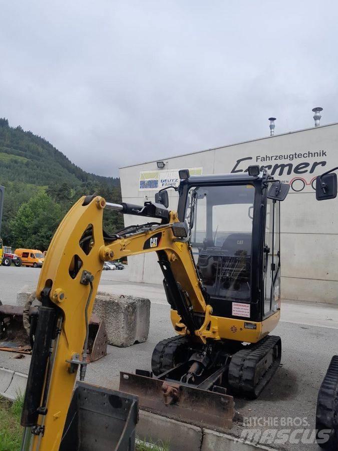 CAT 301.7D Miniescavadeiras