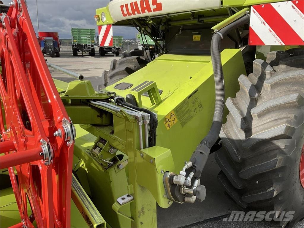 CLAAS AVERO 240 Ceifeiras debulhadoras