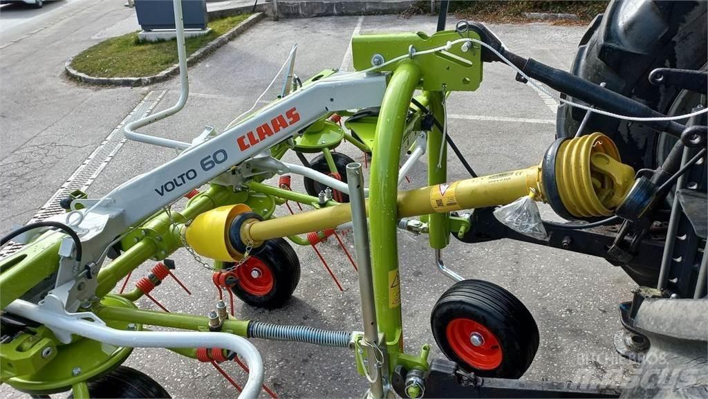 CLAAS Volto 60 Ancinho virador