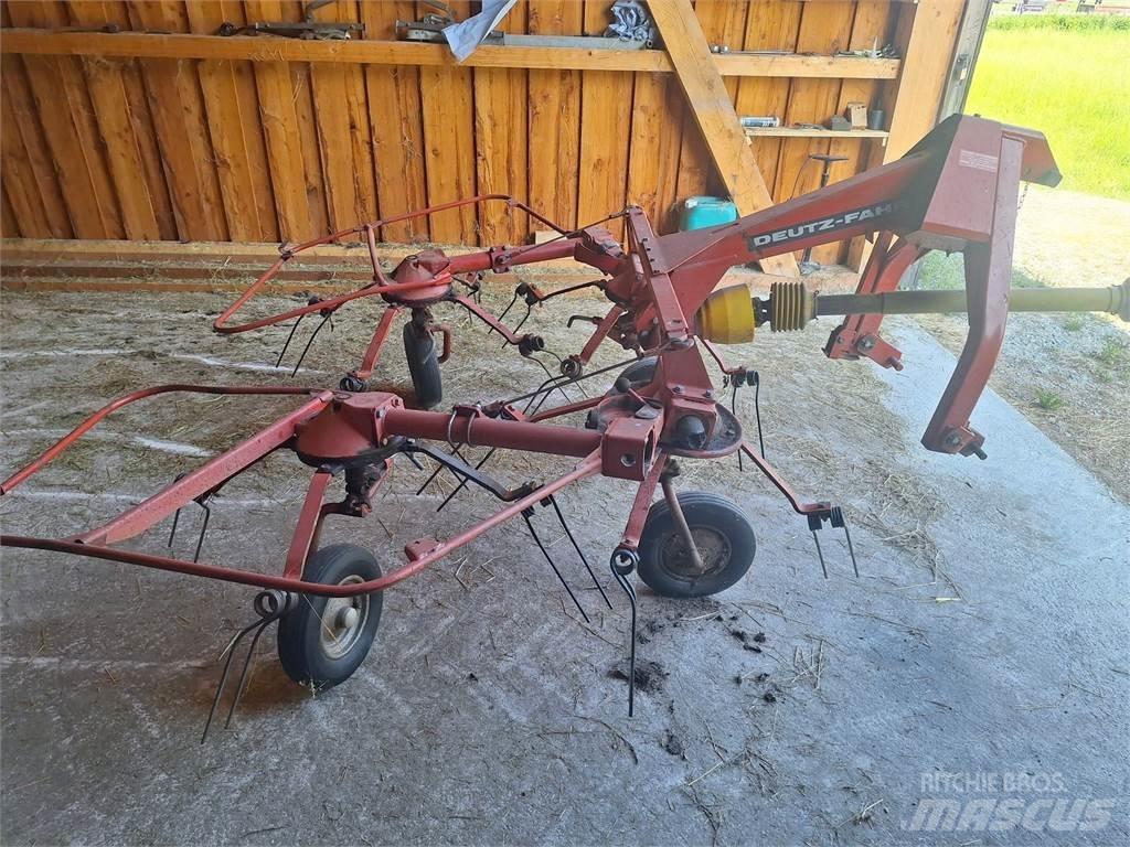 Deutz-Fahr  Ancinho virador
