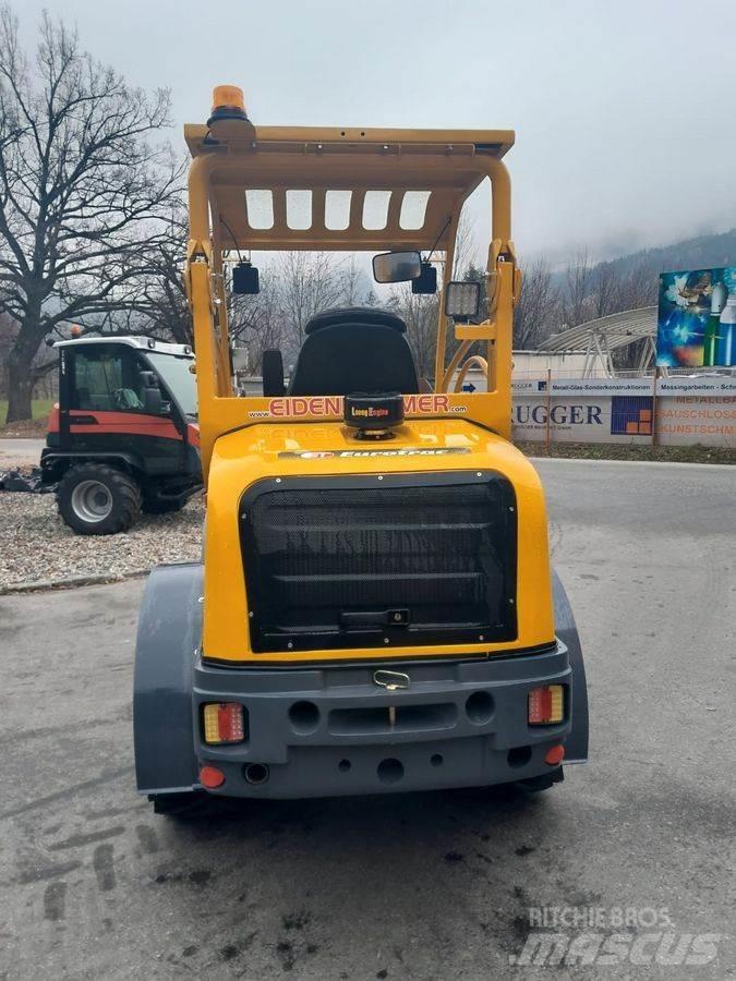 Eurotrac W12 F Carregadoras frontais e escavadoras