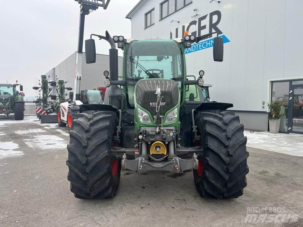 Fendt 718 Vario Tratores Agrícolas usados