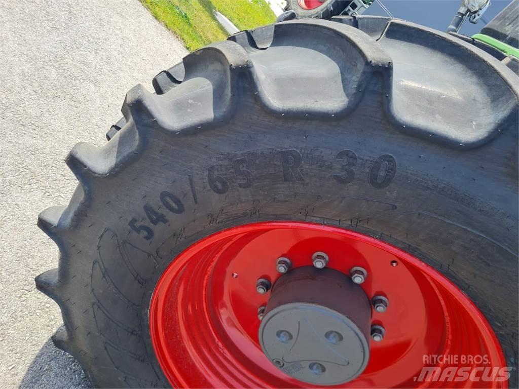 Fendt 724 Vario Tratores Agrícolas usados