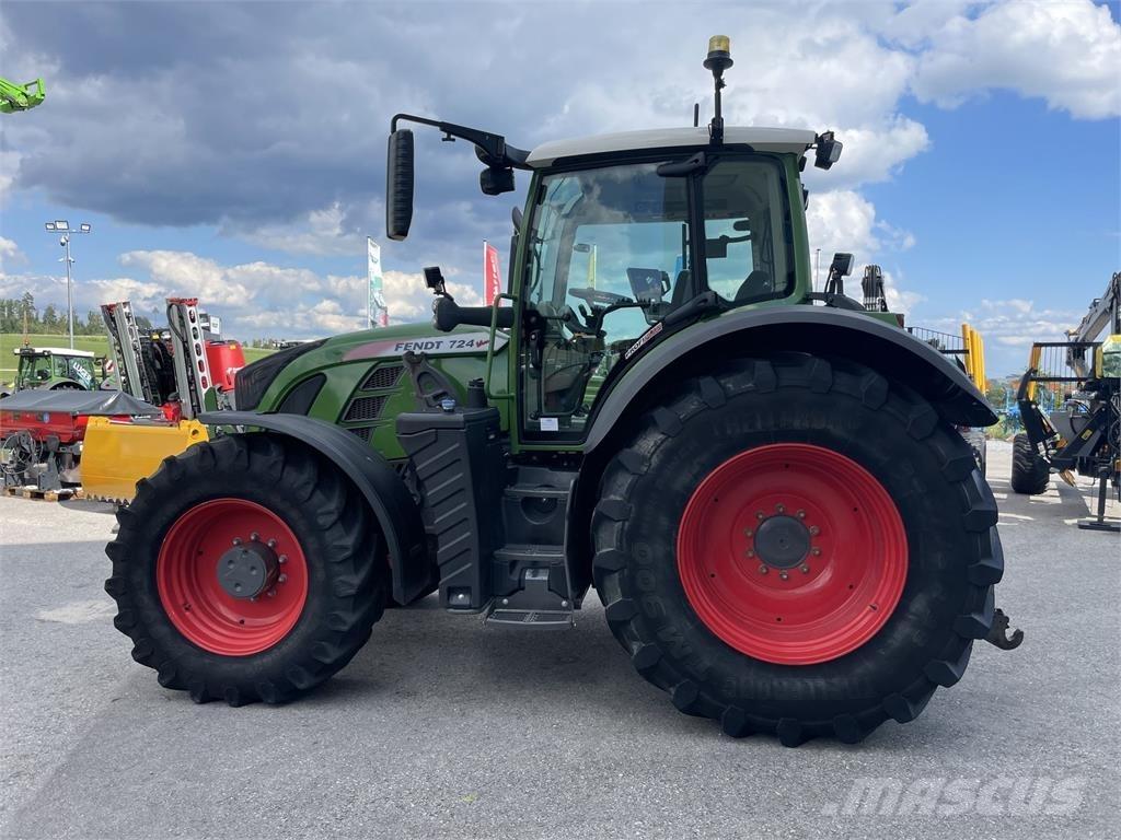 Fendt 724 Vario Tratores Agrícolas usados