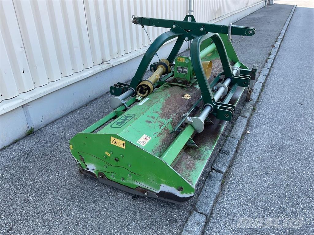  GU 275 Gadanheiras e cortadores de folhas para pastos