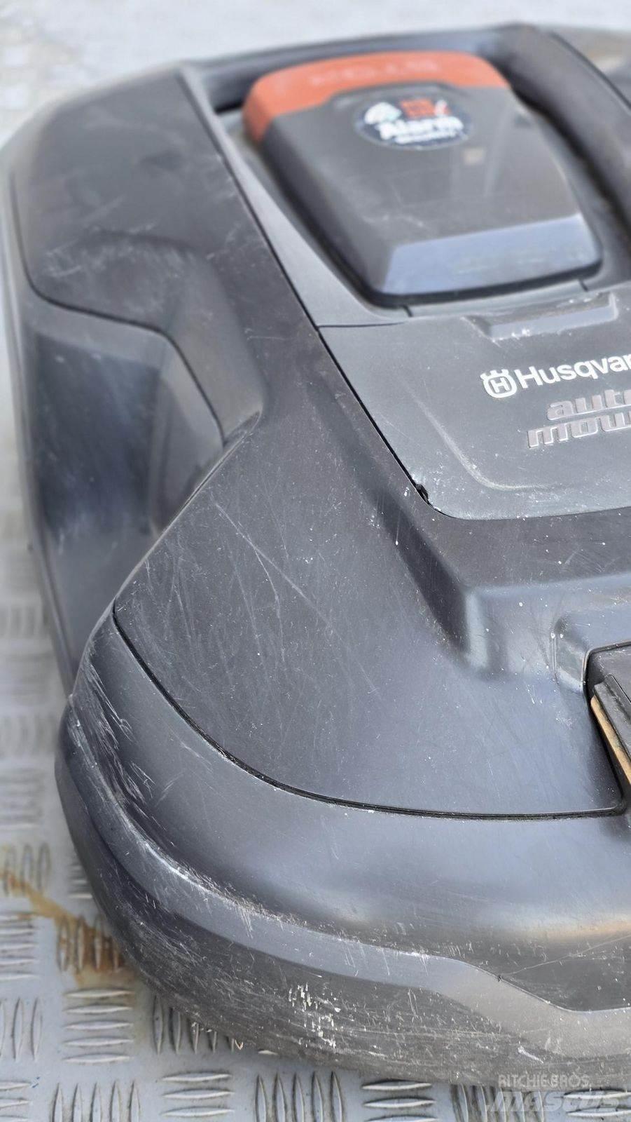 Husqvarna AM310 Espaços verdes - Outros

