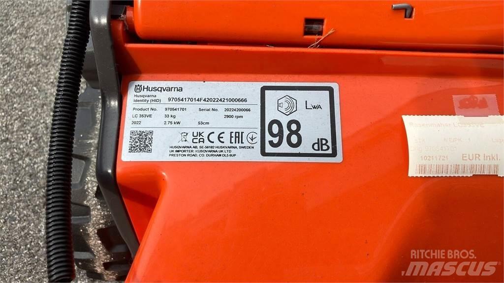 Husqvarna LC 353VE Corta-Relvas Riders