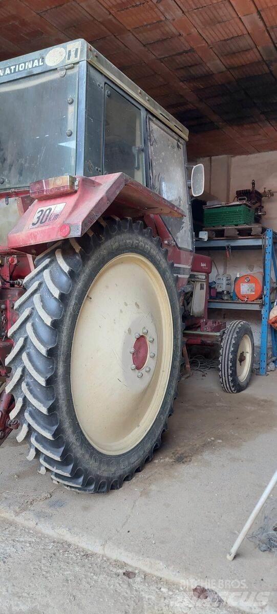 IHC 955 Tratores Agrícolas usados