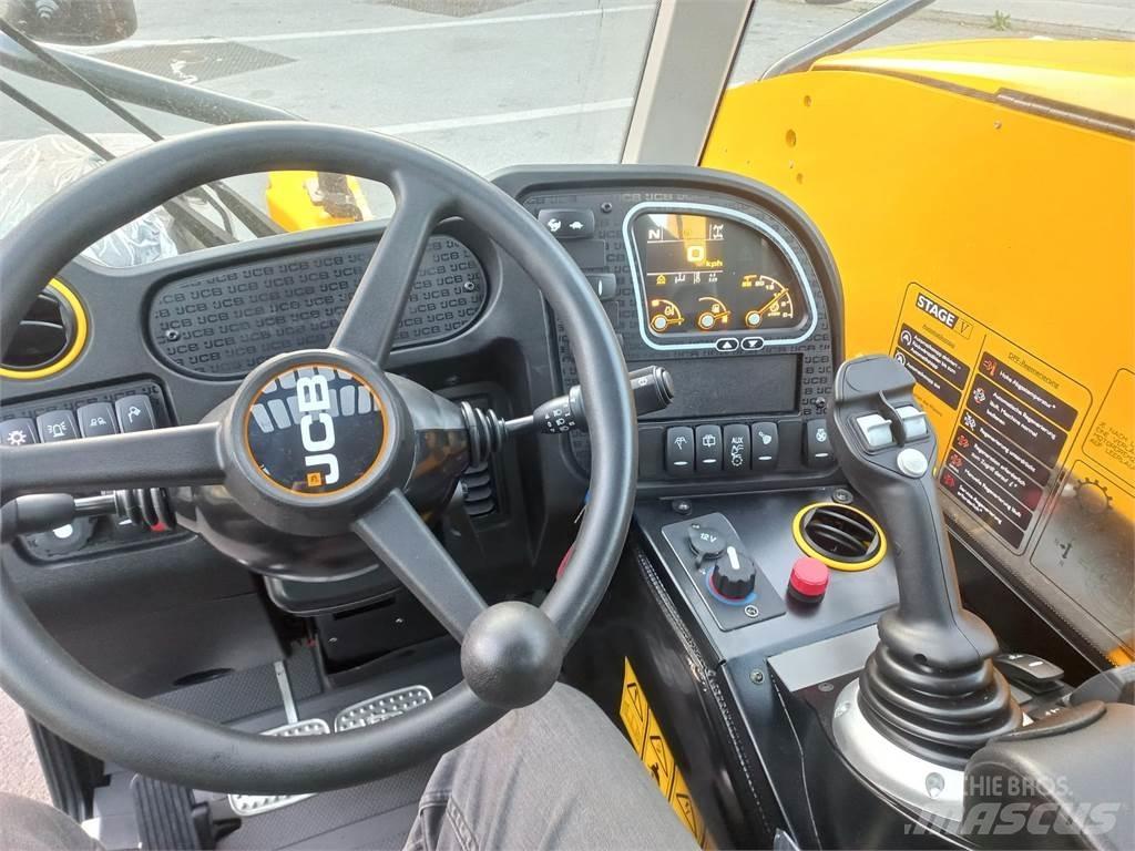 JCB AgriPlus 525-60 Manipulador telescópico