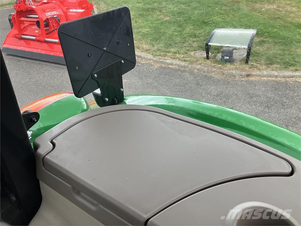 John Deere 5067E Tratores Agrícolas usados