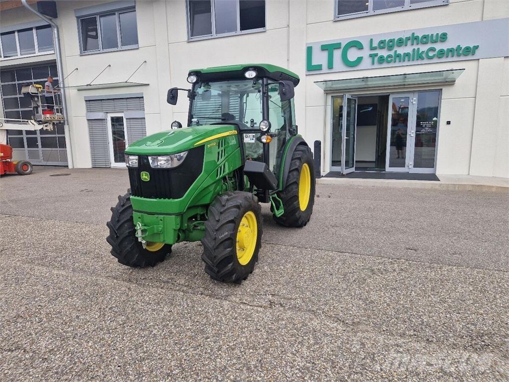 John Deere 5075 GF Tratores Agrícolas usados