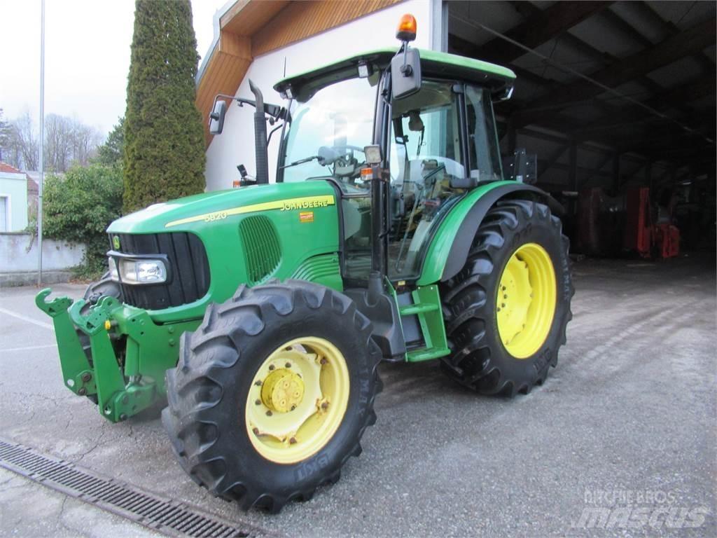 John Deere 5820 Tratores Agrícolas usados