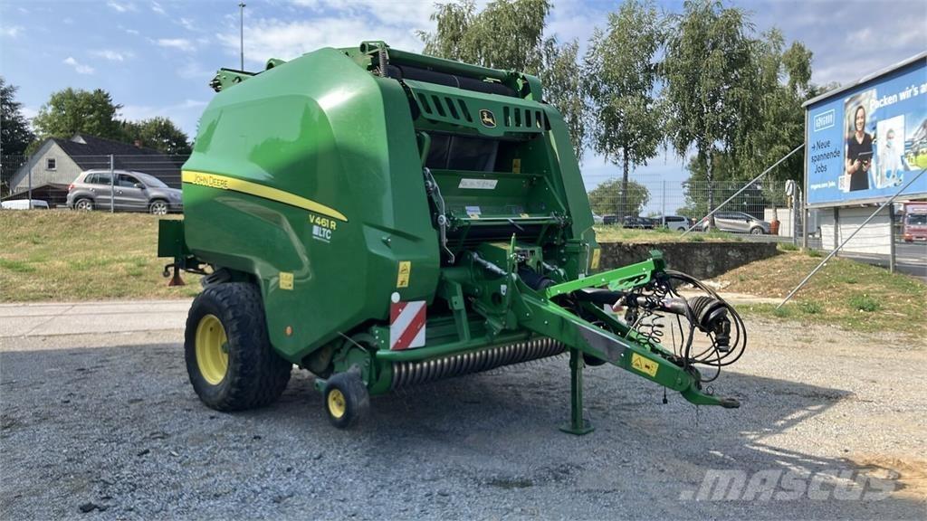 John Deere V461R Enfardadeira de rolos