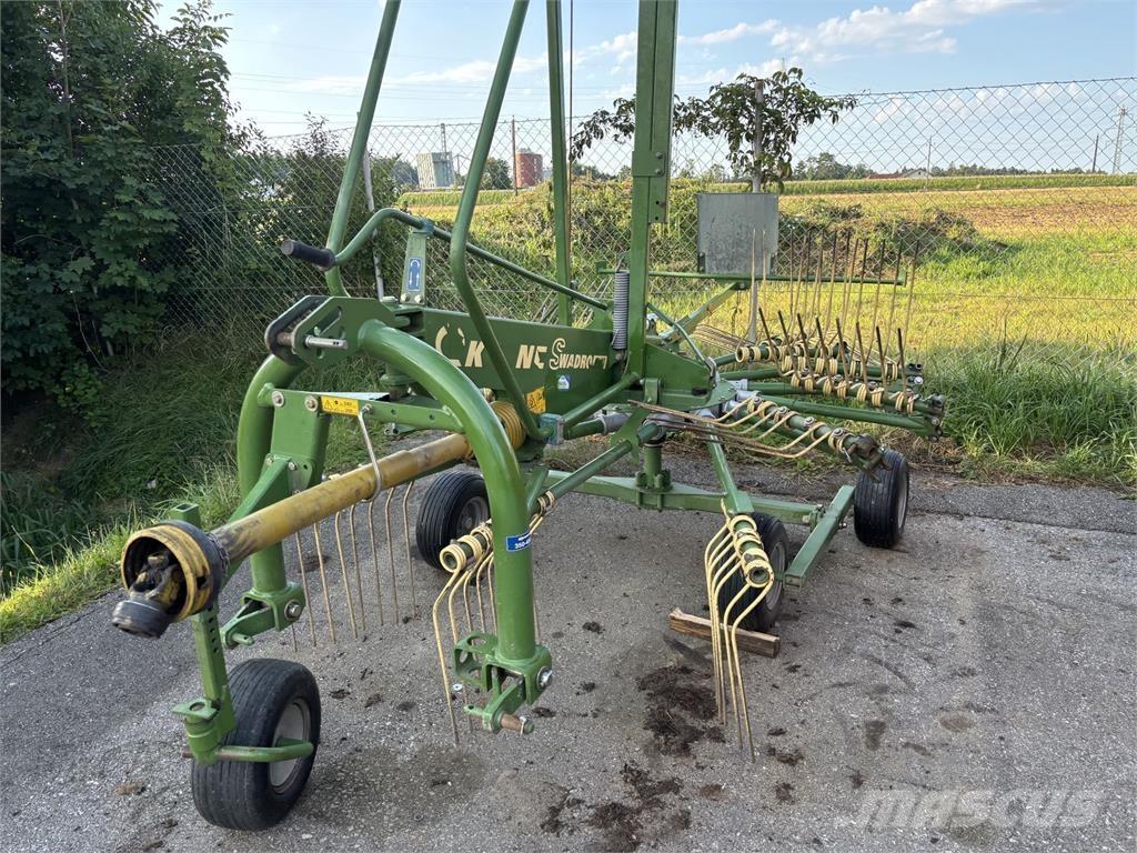 Krone Swadro 42 Encordoadores de Feno