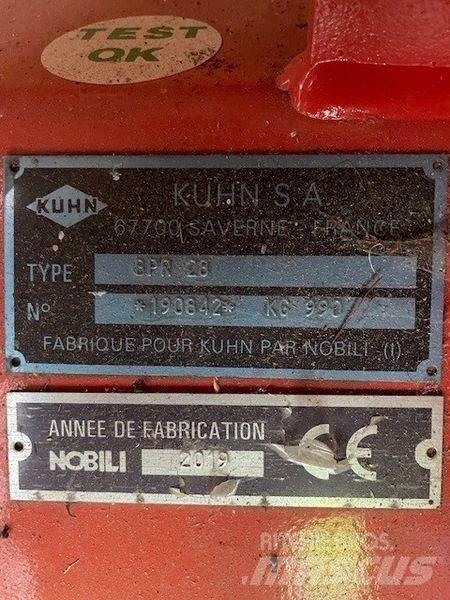 Kuhn BPR 28 Gadanheiras e cortadores de folhas para pastos