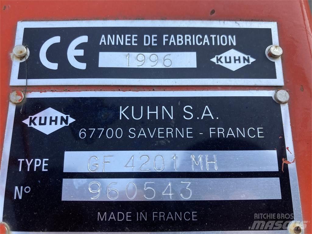 Kuhn GF 4201 HM Ancinho virador