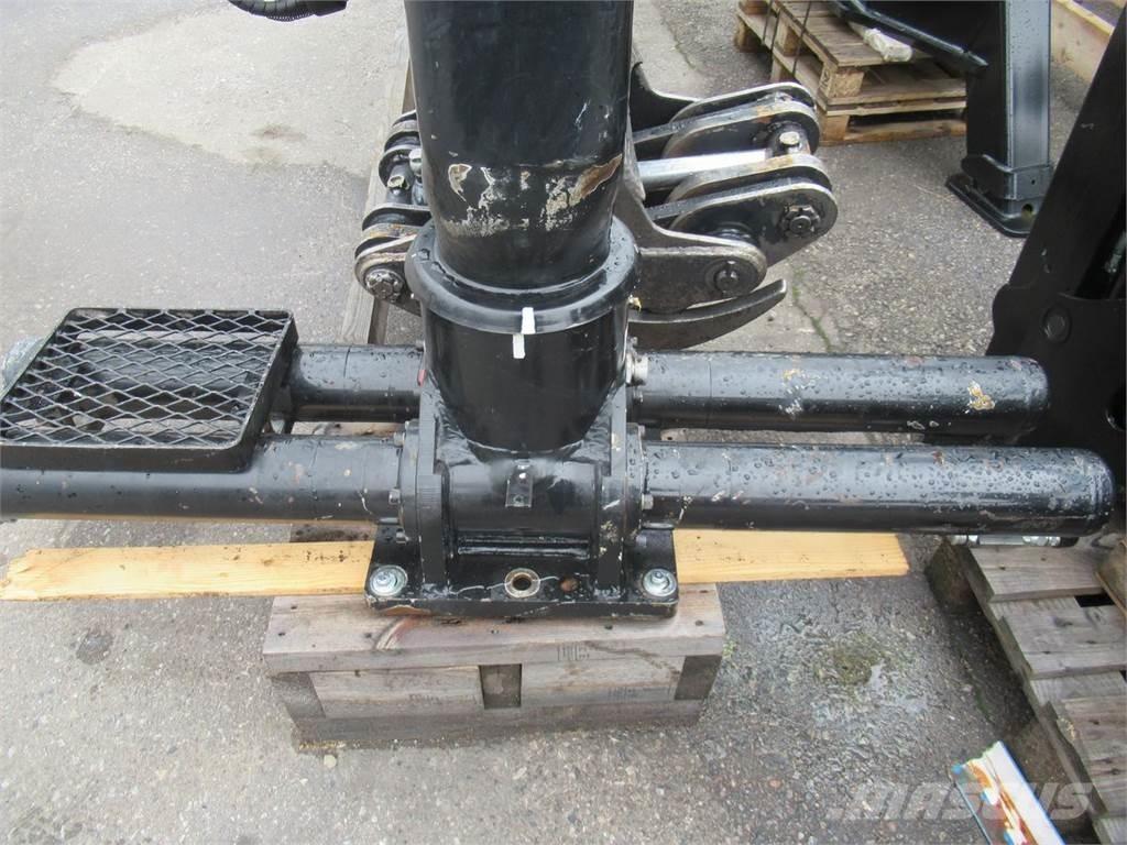  LIV L8.90 HDT Gruas e carregadores