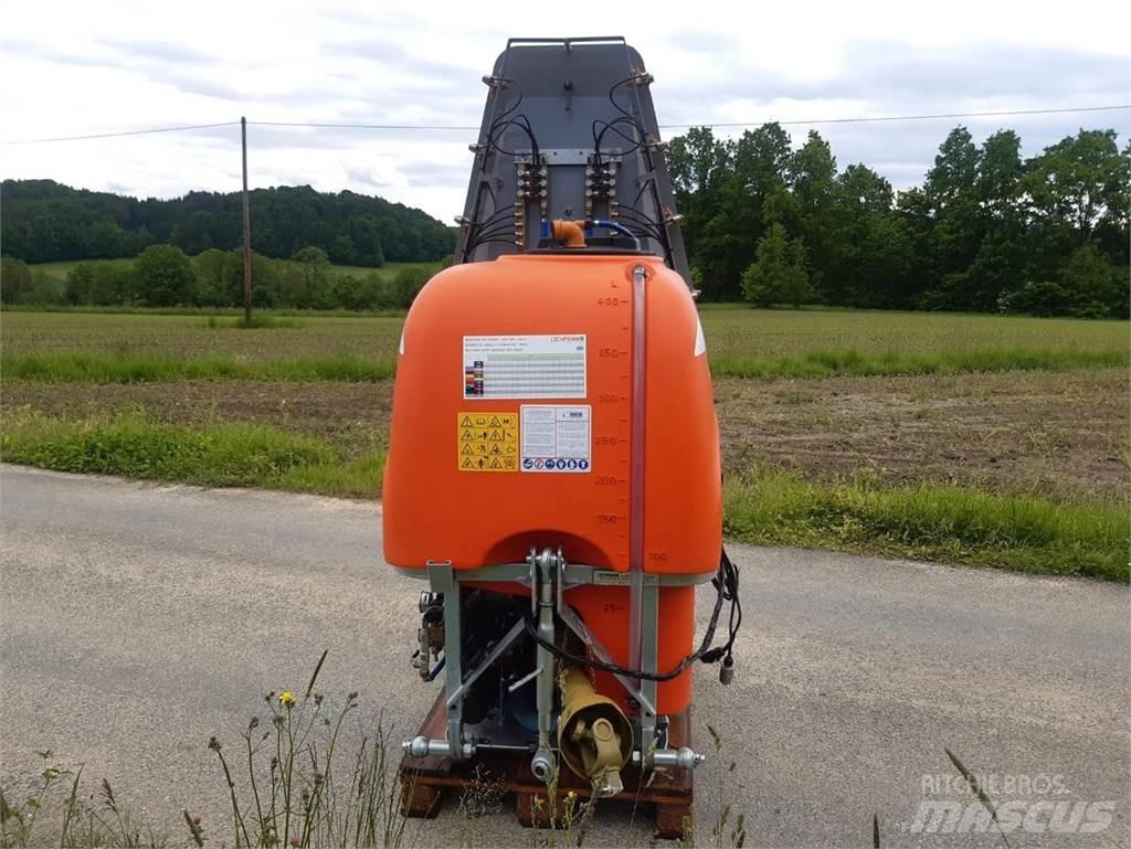 Lochmann APS 4/60QZ Pulverizadores rebocados