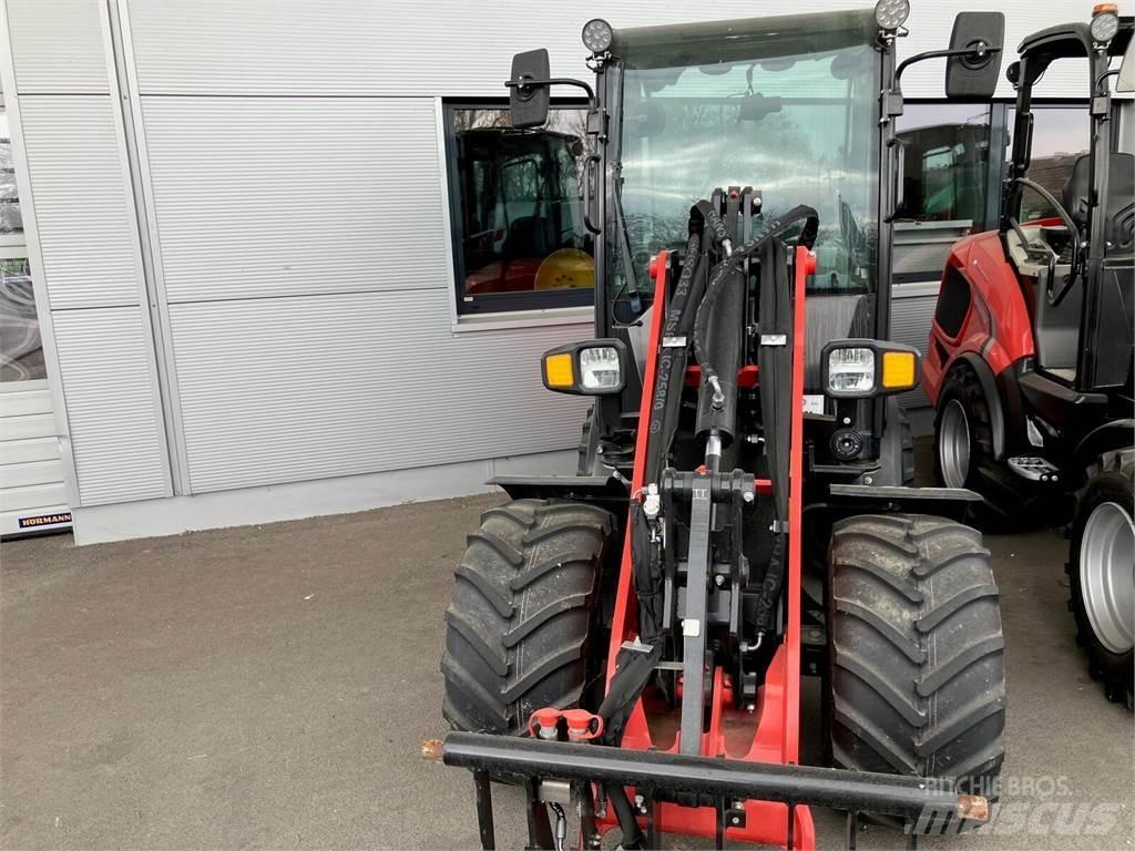 Manitou MLA 4-50 Carregadoras frontais e escavadoras