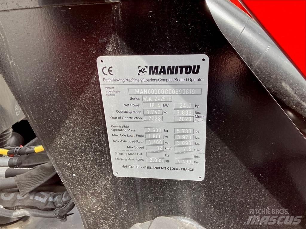 Manitou MLA2-25 Carregadoras frontais e escavadoras