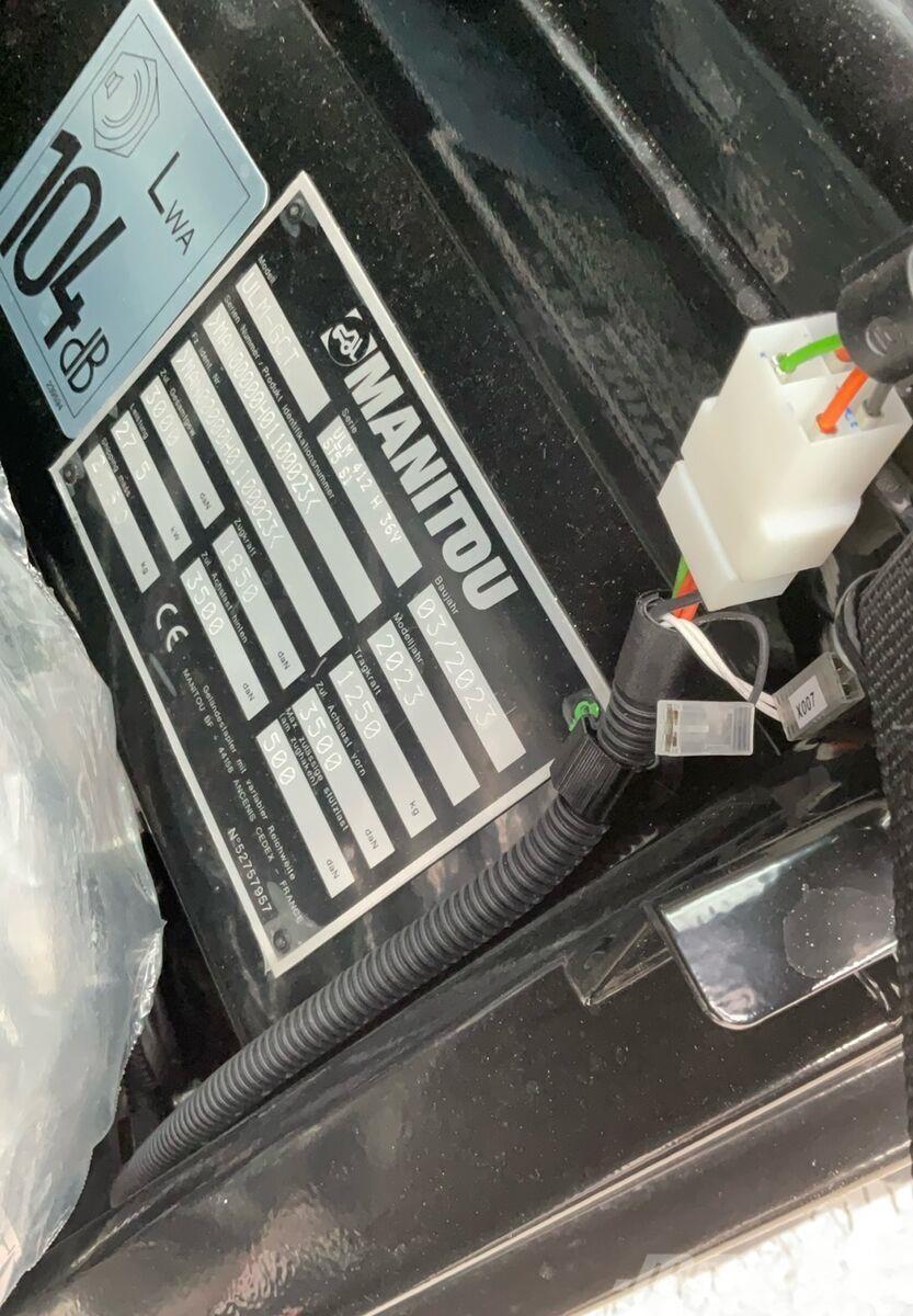 Manitou ULM 412 H Manipulador telescópico