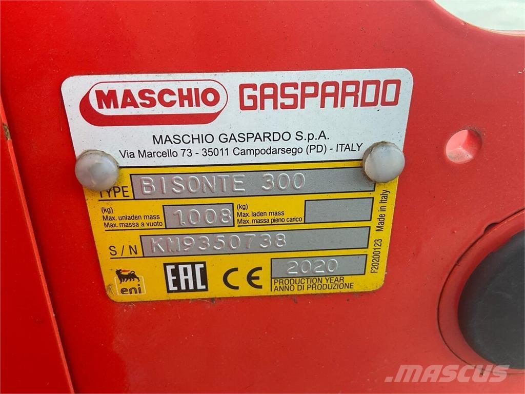 Maschio BISONTE 300 Gadanheiras e cortadores de folhas para pastos