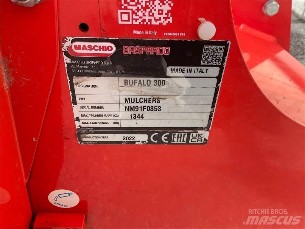 Maschio Bufalo 300 Gadanheiras e cortadores de folhas para pastos